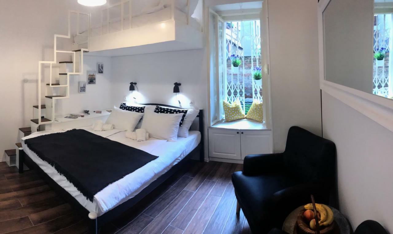 Mely Apartment In The City Center 萨格勒布 外观 照片