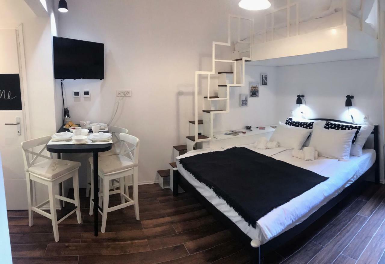 Mely Apartment In The City Center 萨格勒布 外观 照片