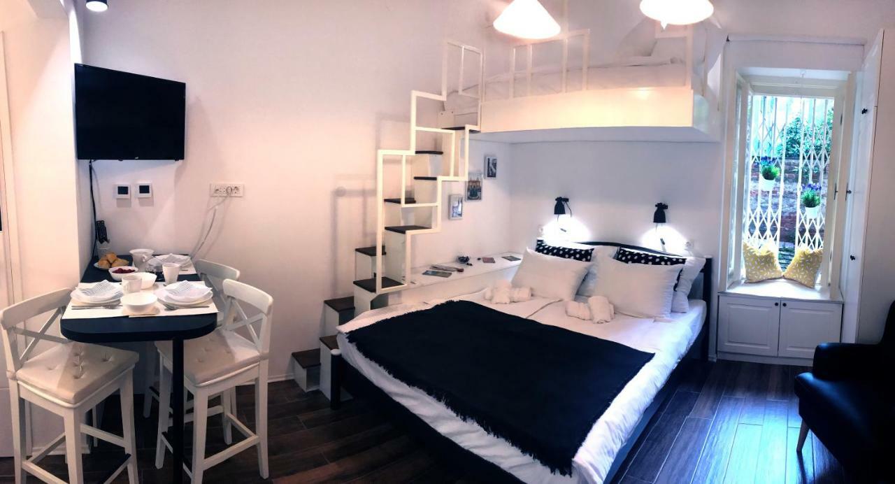 Mely Apartment In The City Center 萨格勒布 外观 照片