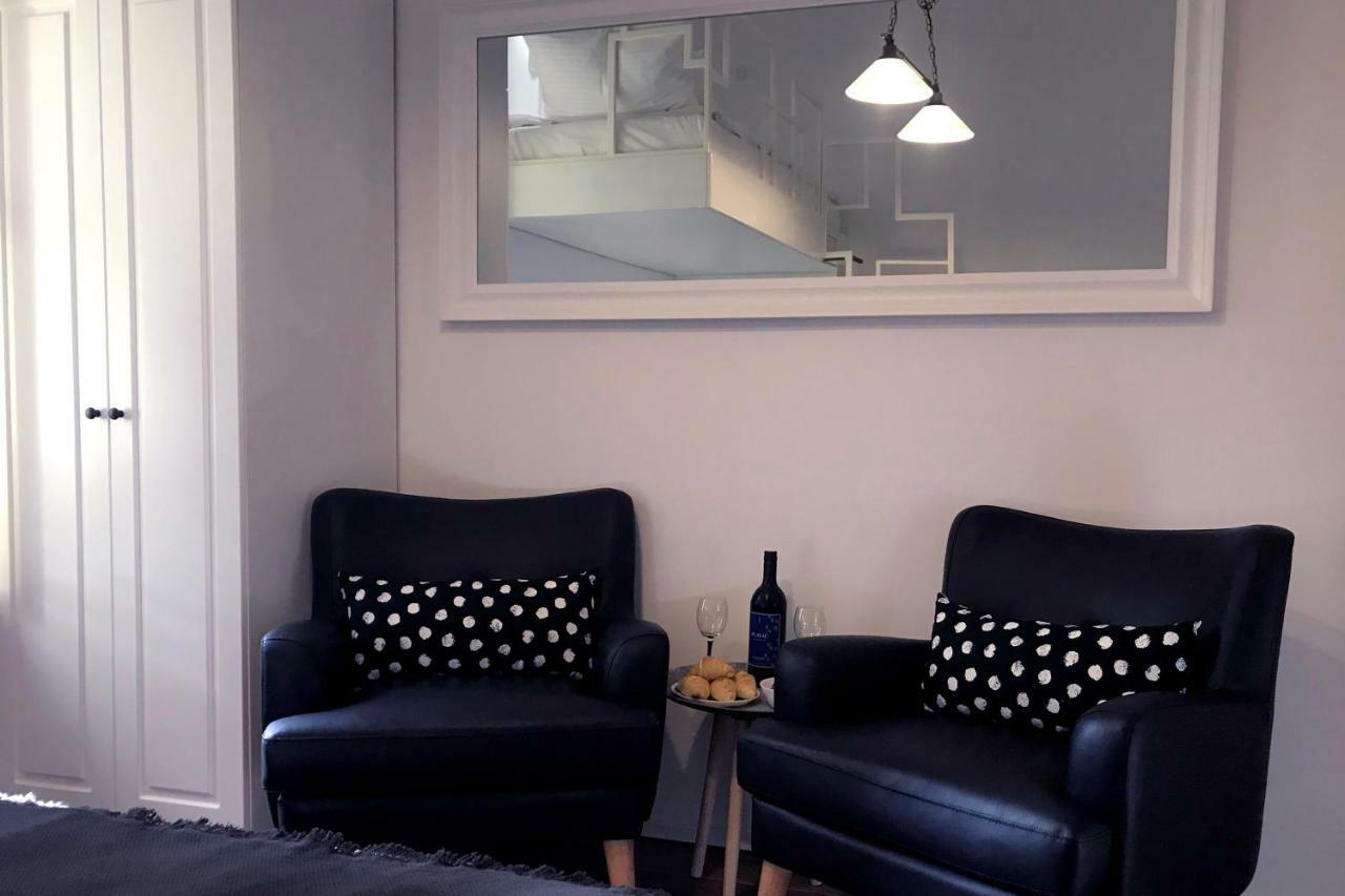 Mely Apartment In The City Center 萨格勒布 外观 照片